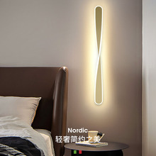 金色壁灯卧室床头灯后现代简约客厅背景墙长条创意壁灯设计师北欧