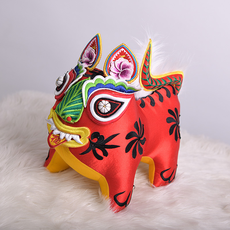 刺绣黎侯虎手工布老虎宝宝婴儿童满月百天周岁礼物摆件送朋友