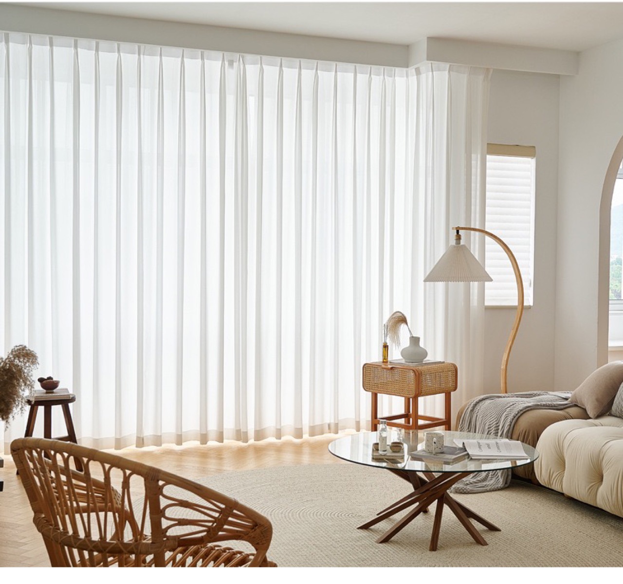 白纱窗帘纱帘透光不透人幻影纱北欧客厅阳台飘窗新款半遮光防晒纱