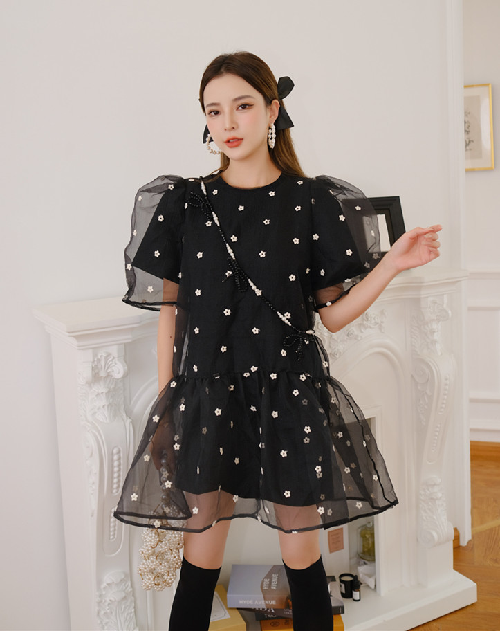 实拍黑色透纱花花两件套泡泡袖网纱蓬蓬连衣裙女夏