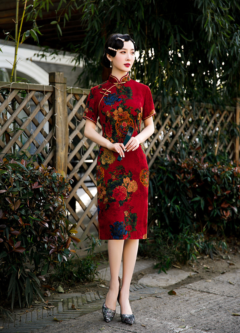 新款旗袍宴会婚宴婚礼妈妈装喜婆婆酒红日常中长款改良旗袍裙礼服