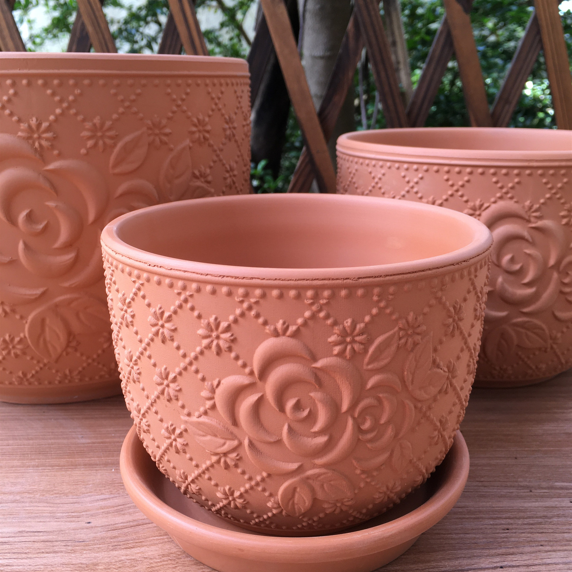 红陶多肉小花盆浮雕印花陶土泥瓦盆吸水透气圆形带托盘红陶盆