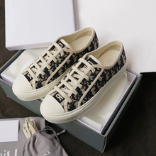 dior迪奥 新款女经典字母logo帆布鞋复古低帮刺绣印花款休闲板鞋