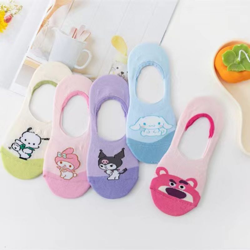 Sanrio Cartoon Low Top Invisible Socks Women's Ins Trendy Spring and Summer Thin Japanese Cute Cinnamoroll Babycinnamoroll Ankle Socks All-Matching