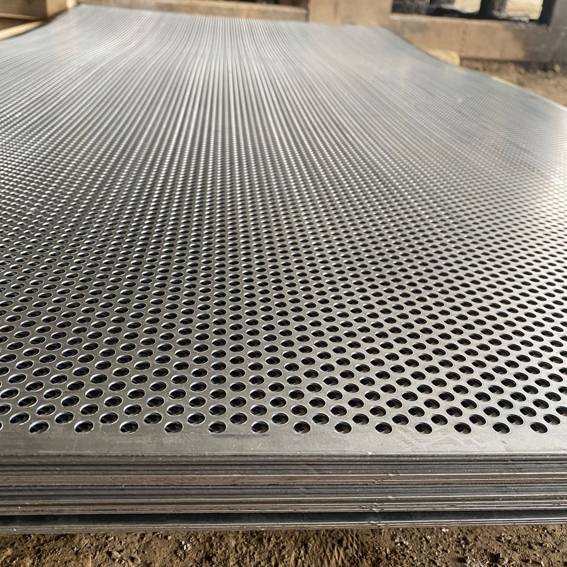 厂家供应304不锈钢金属洞洞装饰网过滤网异形穿孔网微孔网板