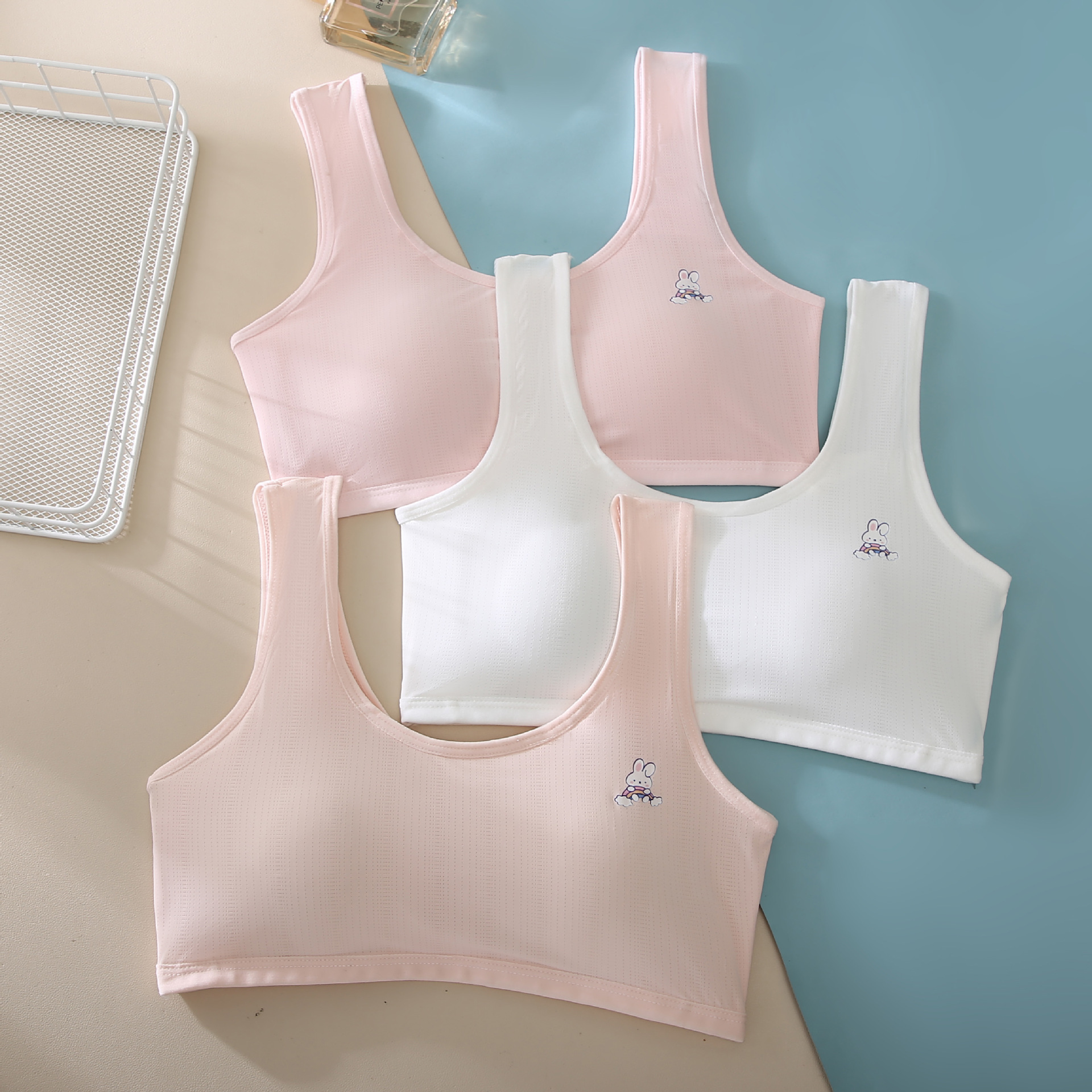 少女文胸高中生