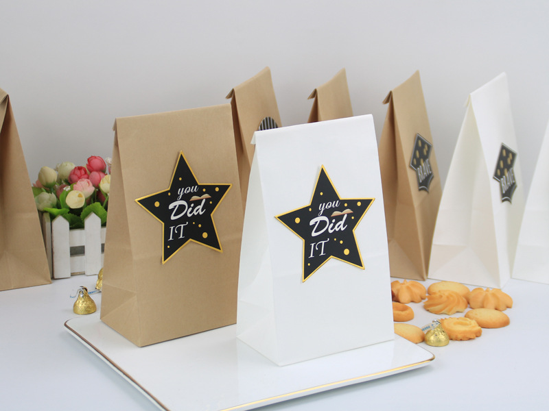 现货牛皮纸饼干袋 毕业典礼食品包装袋子 学士帽卡片烫金牛皮纸袋