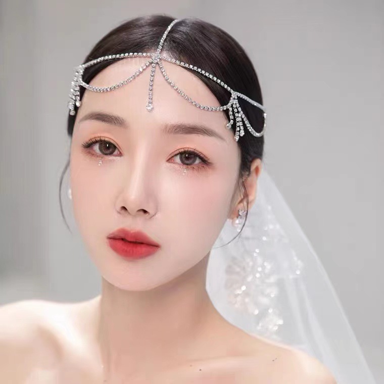 额饰前额异域古风头饰流苏眉心坠水滴新娘结婚纱造型配饰云南拍照