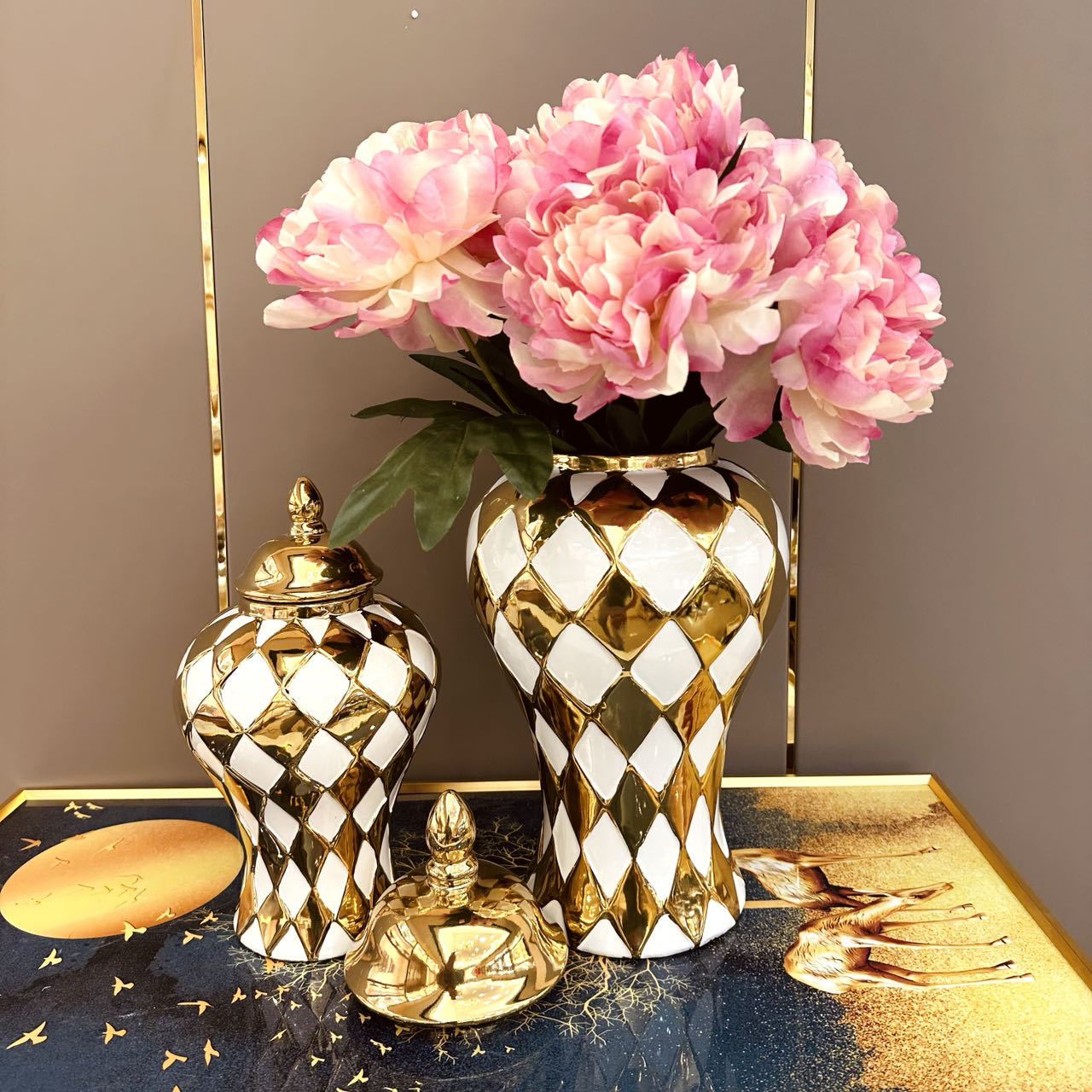 Ceramic Light Luxury Electroplating Temple Jar European Flower Vase Crafts Decoration Hallway Soft Outfit Decorative Storage Jar