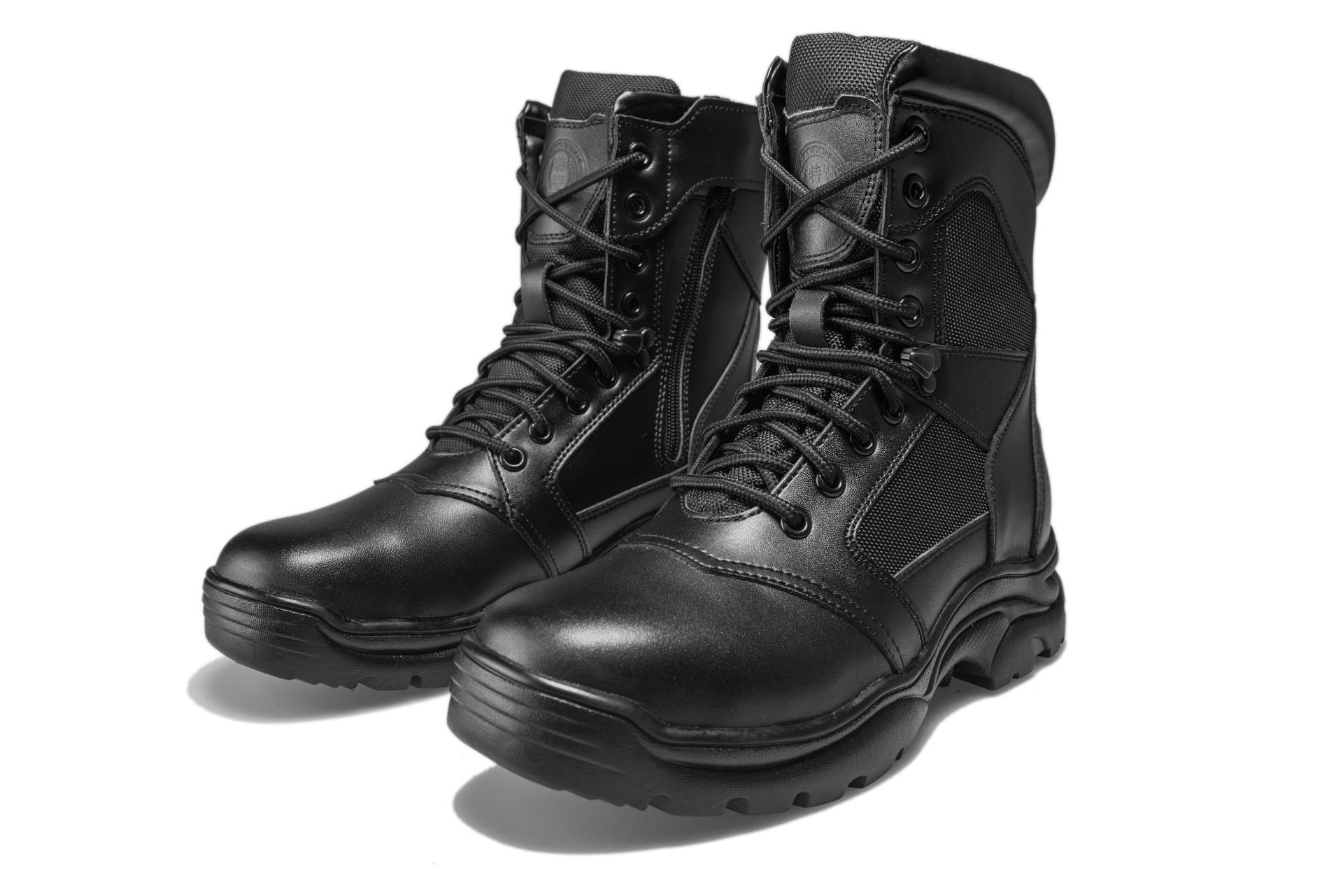 厂家供应高帮户外作训鞋野外训练男士作战靴徒步登山战术靴可定制