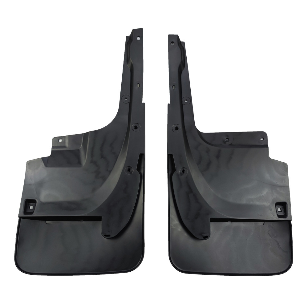 汽车后轮挡泥板