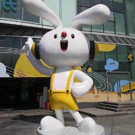 玻璃钢卡通兔子雕塑十二生肖大型商场户外动物美陈公仔摆件