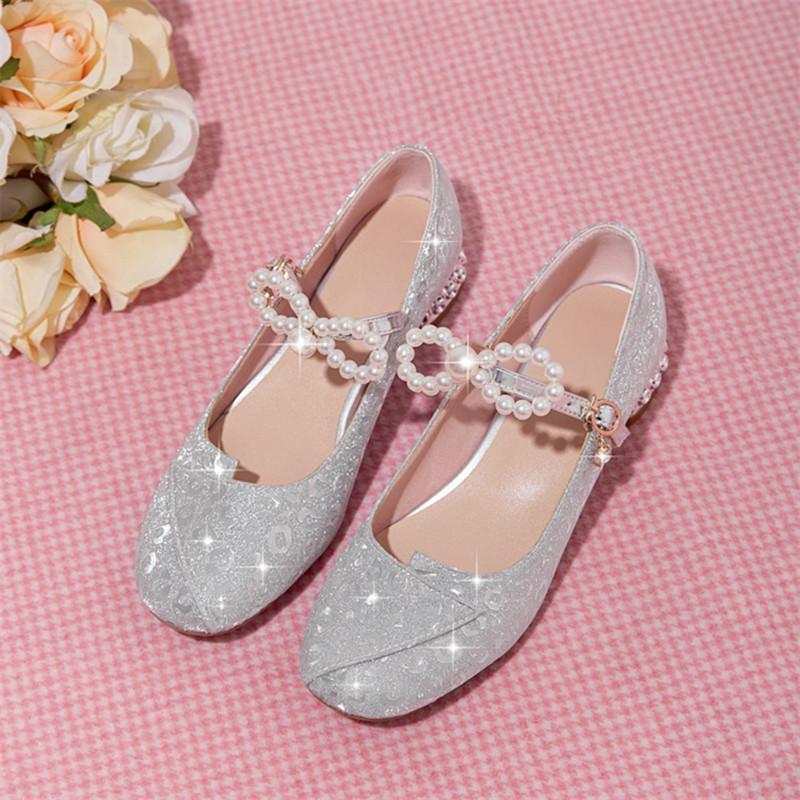 女童公主鞋春秋新款小女孩表演皮鞋中大童学生2022软底儿童单鞋子