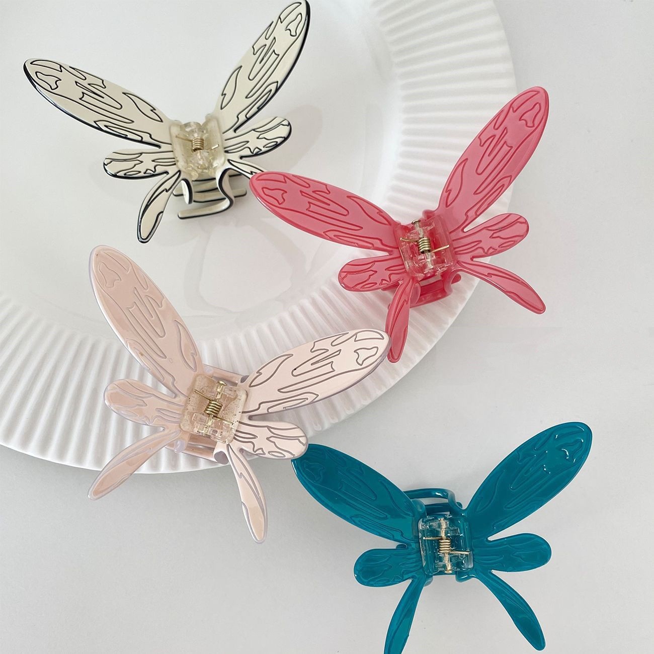 yhj发饰新款多巴胺蝴蝶蝶蜻蜓抓夹后脑勺发夹盘发醋酸鲨鱼夹头饰