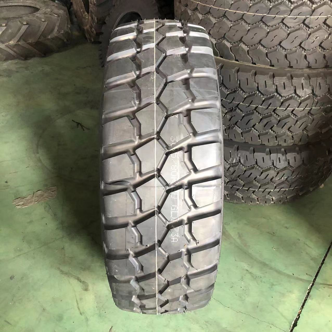 解放消防车救援车轮胎395/85r20 365/85r20x 全钢丝子午线轮胎
