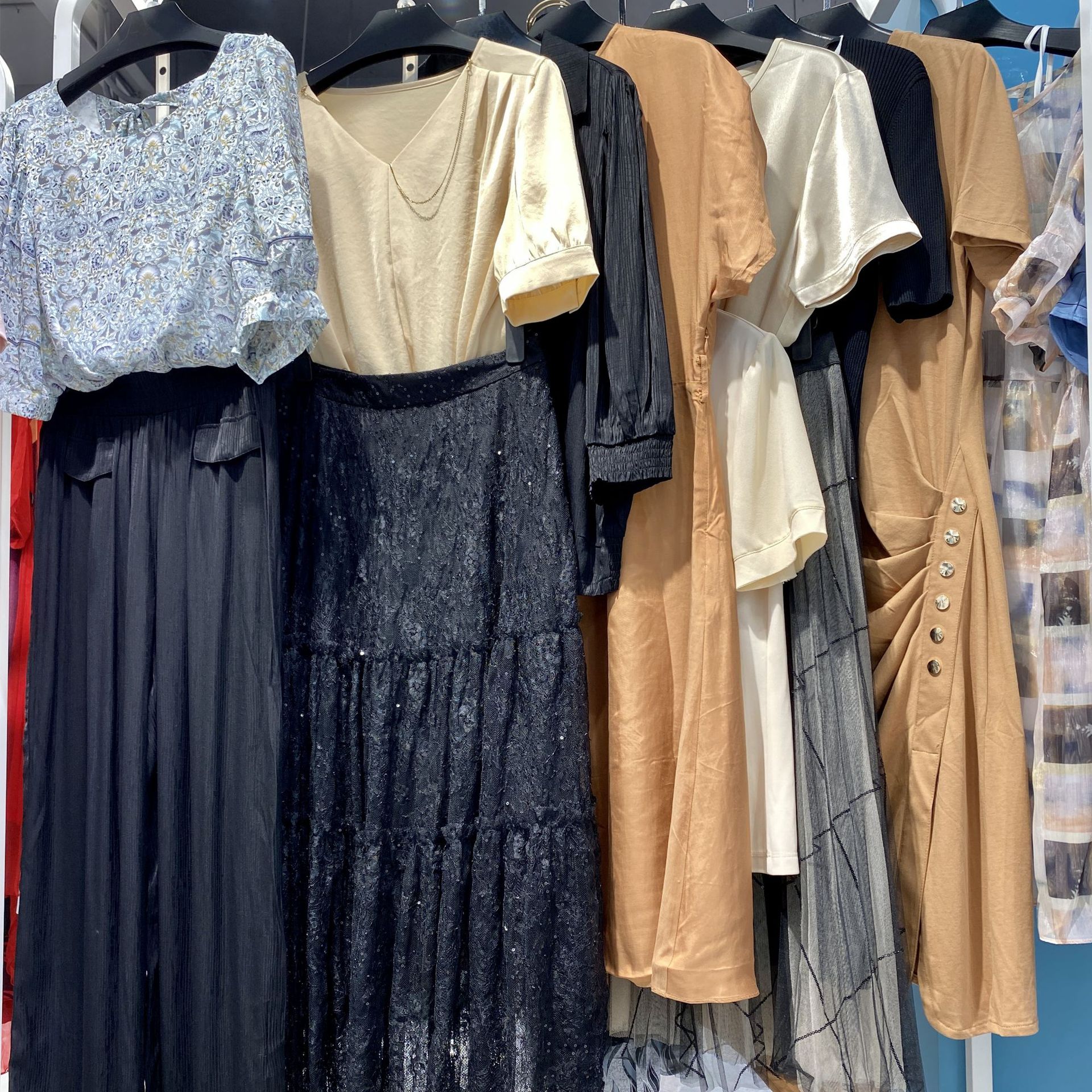 3s 22夏撤柜女装尾货批发一手货源品牌折扣女装库存特价清仓处理