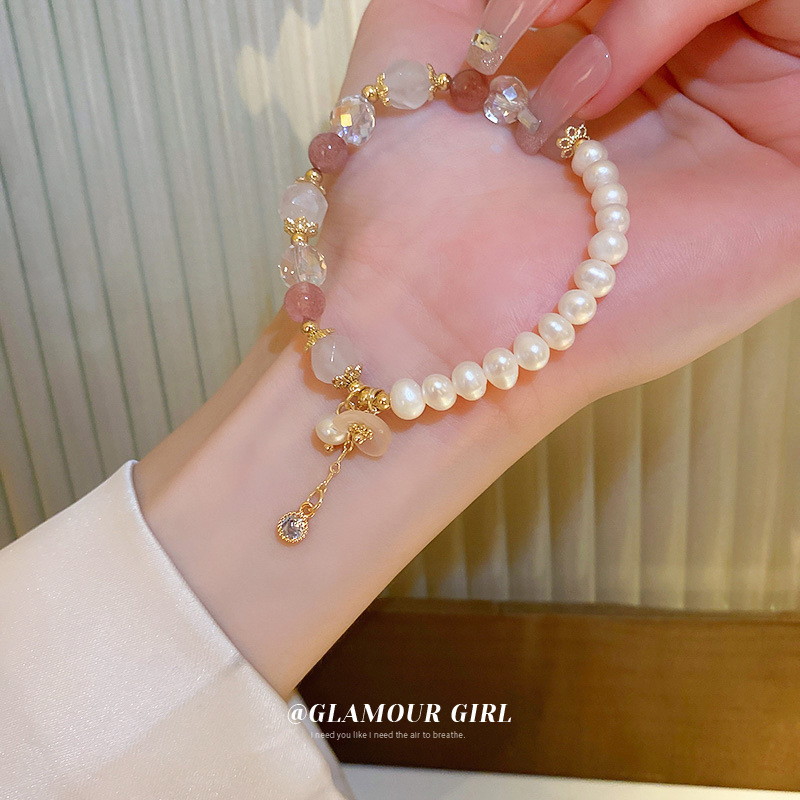 Xiaohongshu Same Style Strawberry Quartz Crystal Heart Bracelet Korean Fashion Ins Temperament Bracelet Girlfriends Bracelet Wholesale