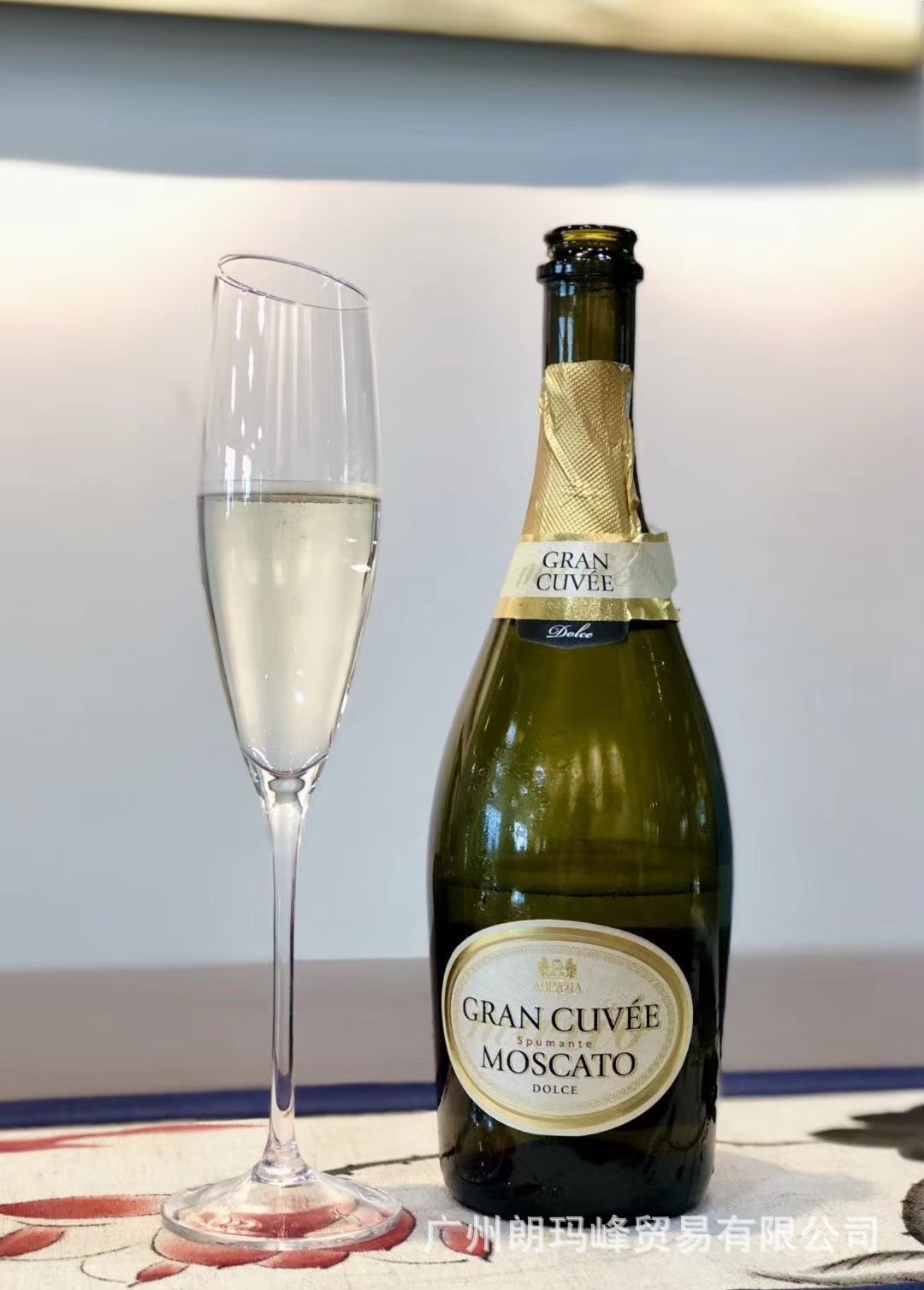 意大利gran cuvee moscato阿贝雅莫斯卡托起泡酒