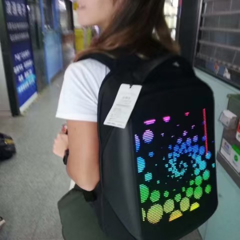 显示屏背包LEDLED液晶屏广告动感智能LED显示屏