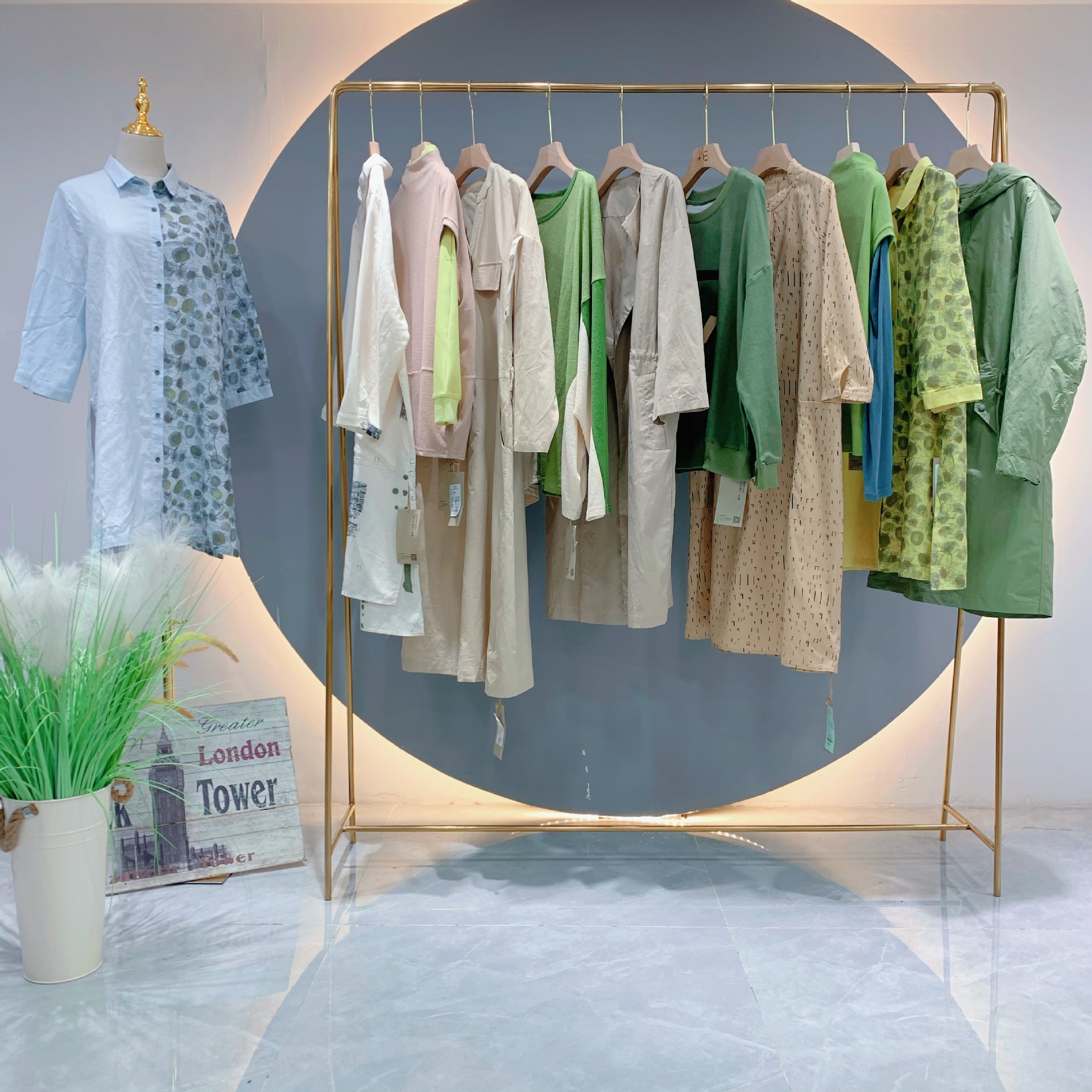 0成交1000件江南布衣2022春季地/素佳人苑品牌折扣女装直播货源正品