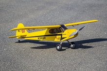 亚马逊跨境dwhobby遥控电动飞机1.2M30e四通道固定翼J3幼兽轻木航