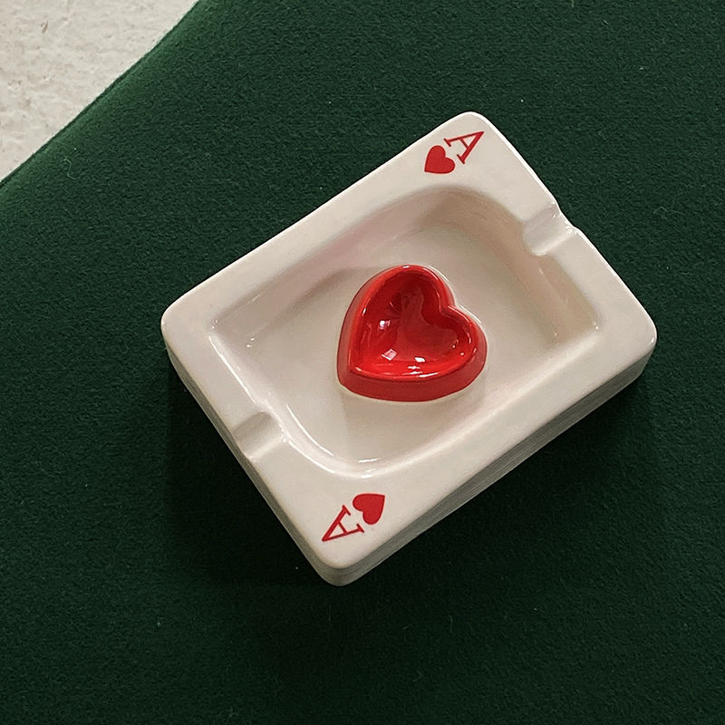 扑克创意烟灰缸