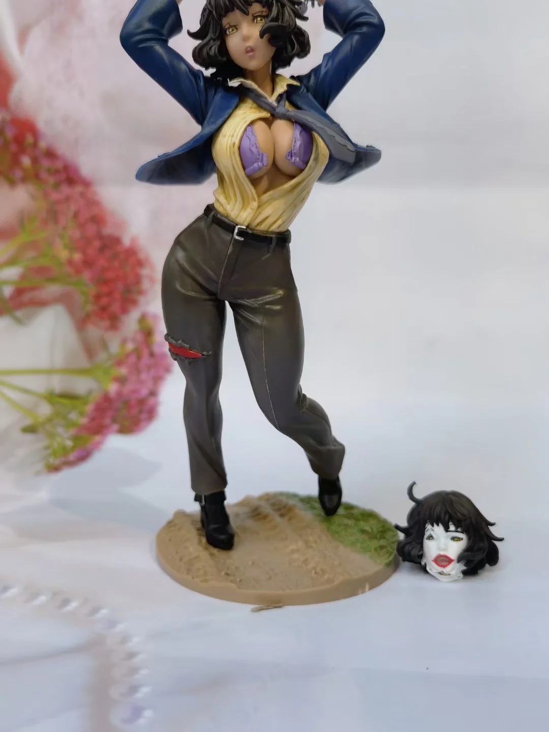 飞源动漫 电锯惊魂 德州电锯杀人狂 女版 工作装 模型 盒装手办