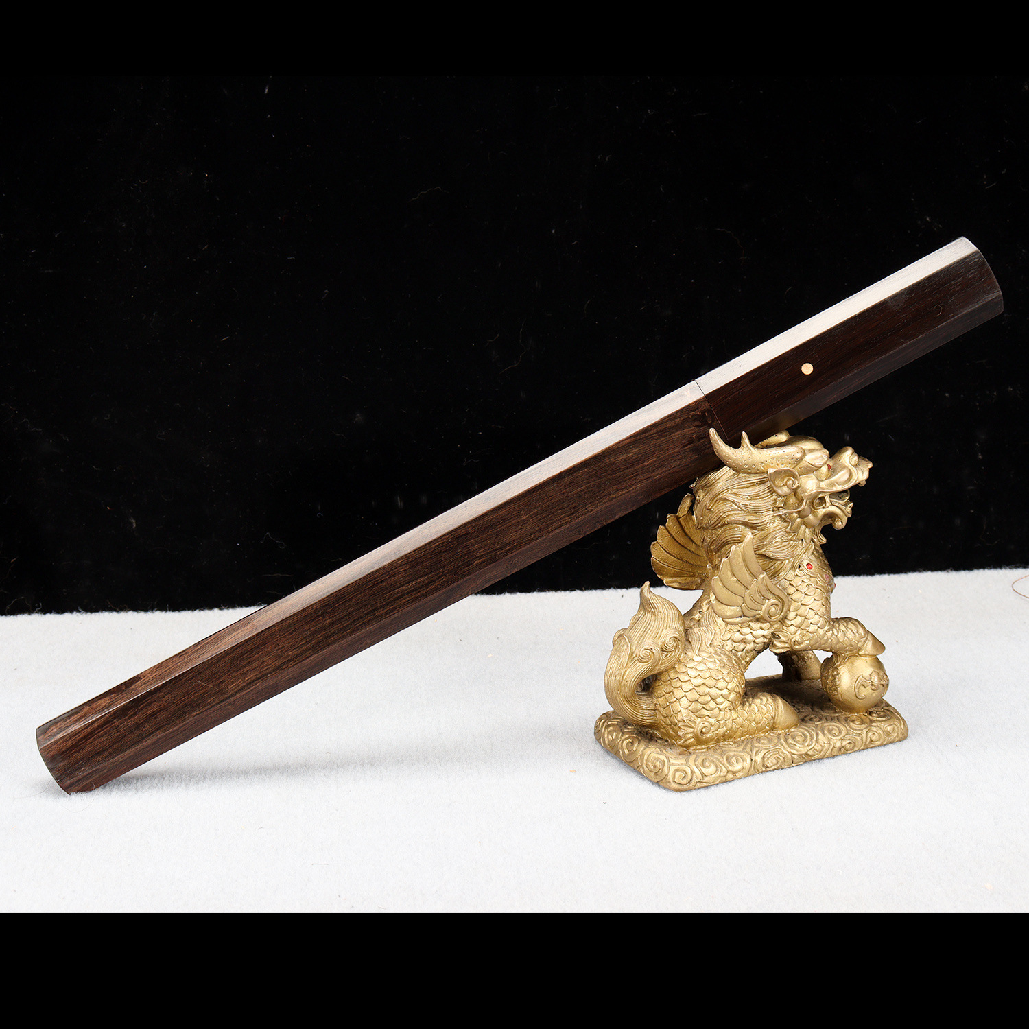 龙泉宝剑唐横刀