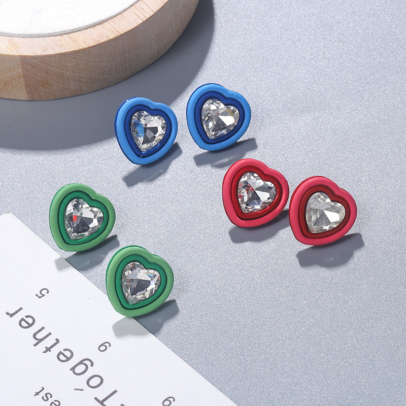 Retro Simple Cute Sweet Heart Rhinestone Studs Fashion Peach Heart Earrings Simple Large Heart Shape with Diamond Earrings