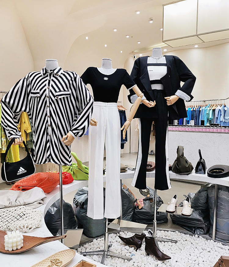 平肩宽肩模特韩版宽肩韩国同款2021新款服装店橱窗假人女半身模特