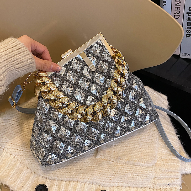 Cross-Border Crossbody Bag Women's 2022 New Fashion Colored Quilt Sequined Shell Bag Chain Portable Clipped Button Small Square Bag