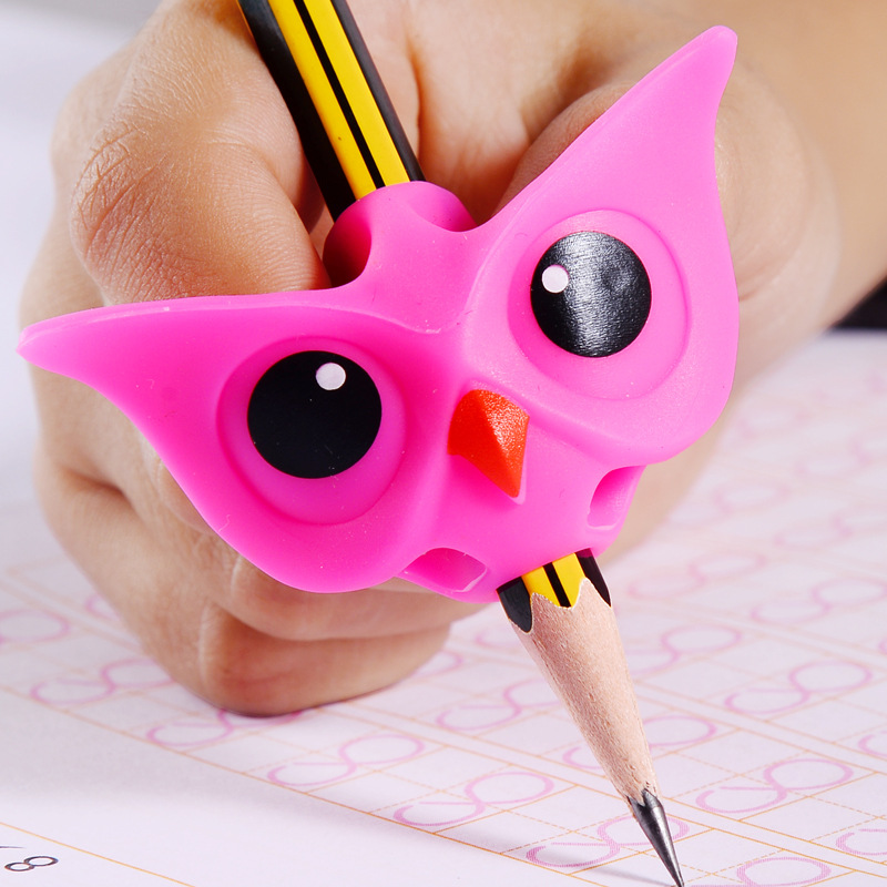 三指握笔器幼儿园握笔矫正器 小学生纠正写字抓笔姿势握笔器