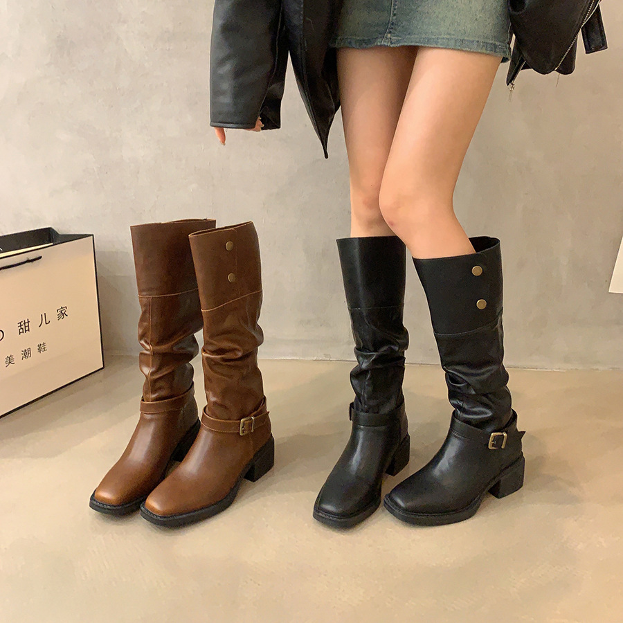 美拉德两穿过膝长筒靴女2024新款秋冬黑色靴子高筒骑士靴粗跟长靴