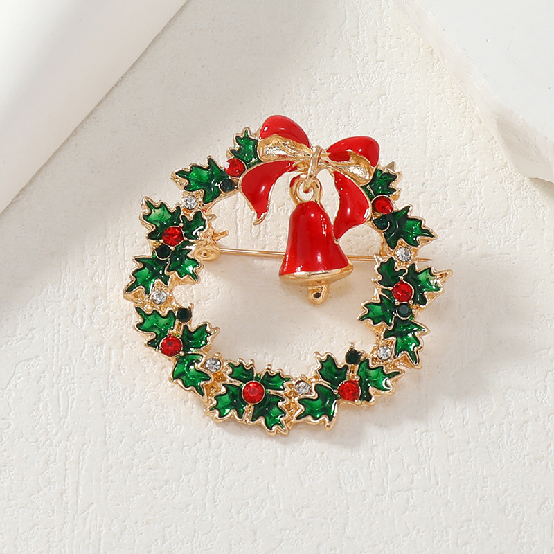 Cross-Border Christmas New Arrival Brooch Ornament Couple Diamond Christmas Tree Garland Creative Personalized Holiday Gift Brooch