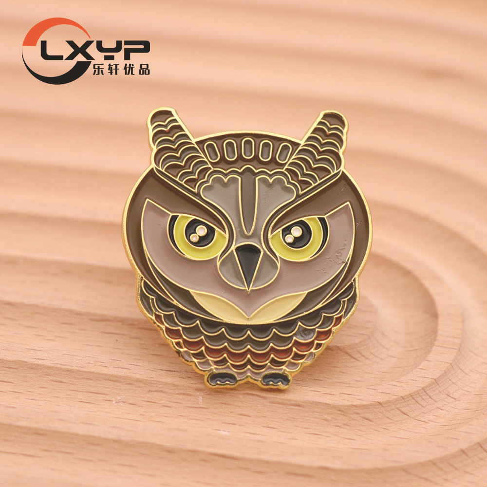 金属雕鸮雪鸮动物鸟类鸮类系列徽章定 制猫头鹰胸章设计定 做logo