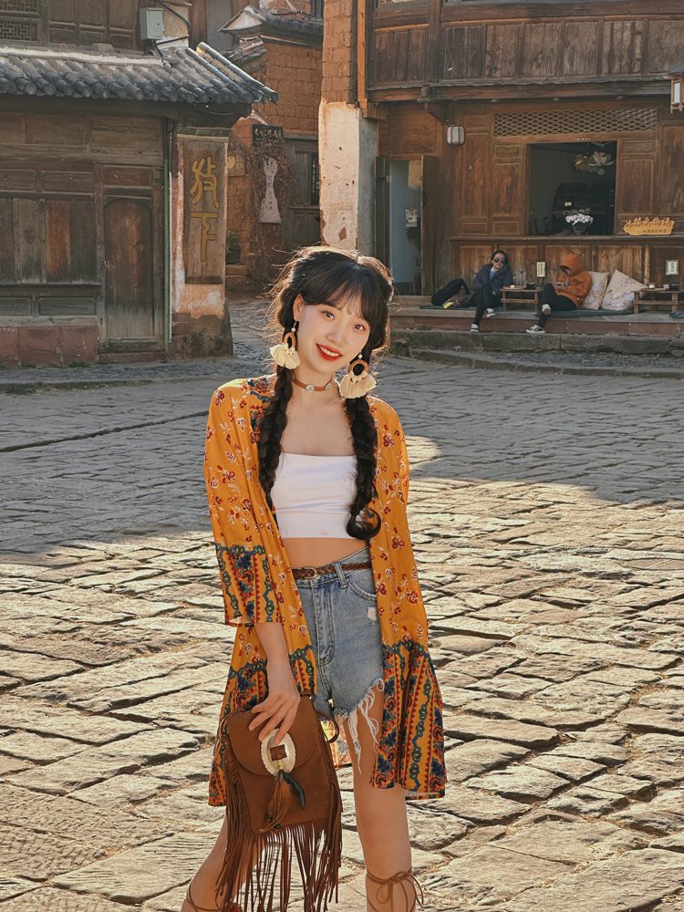 泰国旅行穿搭女装旅游衣服女三亚出游海边防晒衣沙滩复古印花开衫