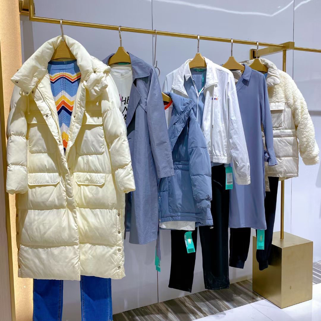 米祖2021冬季羽绒服新款撤柜品牌折扣女装尾货实体店直播货源批发