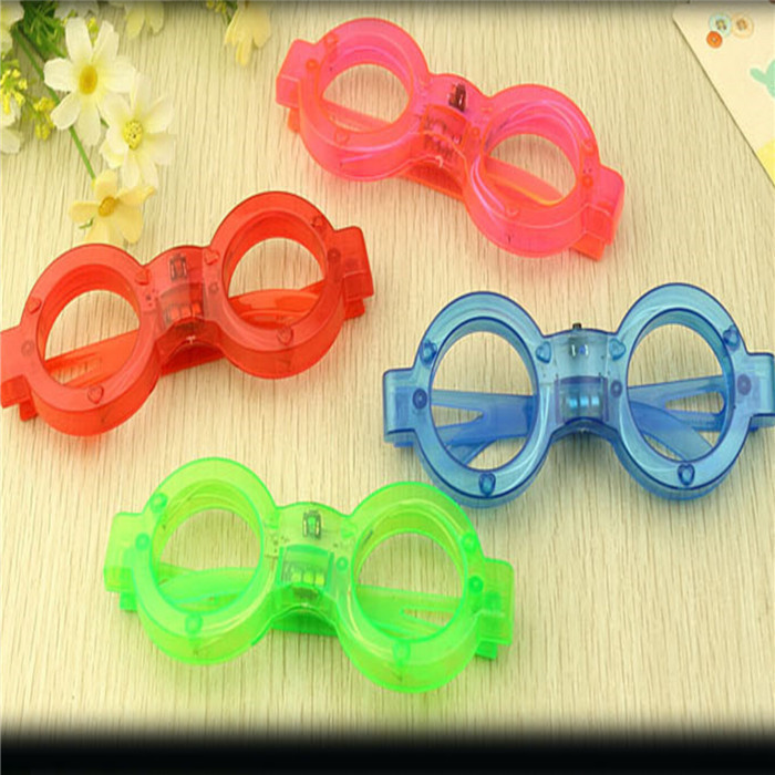 Creative Stall Gift Led Goggles Stars Heart Plastic Flash Glasses Night Market Push Products Wholesale