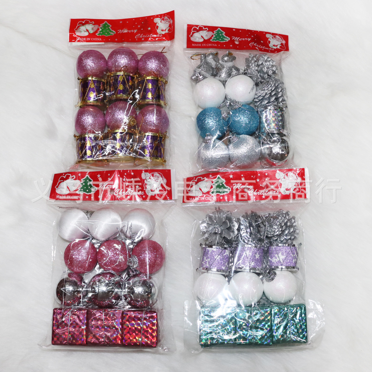 Christmas Tree Small Pendant Medium-Sized Duoduo Bag 4cm Ball Gift Bag for the Elderly Five-Star Christmas Product Decoration Factory Direct Sales