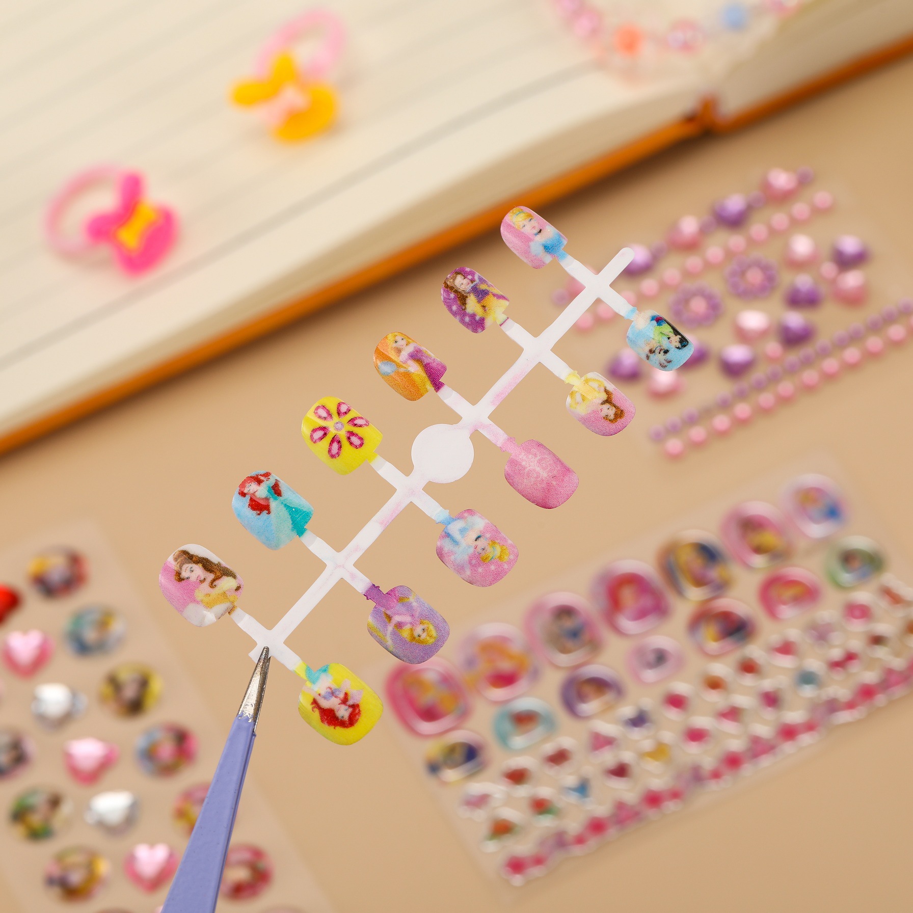 Exquisite Nail Stickers Diamond Sticker Fake Nails Children Manicure Set Nail Sticker Girl Aisha Princess Pretty Girl