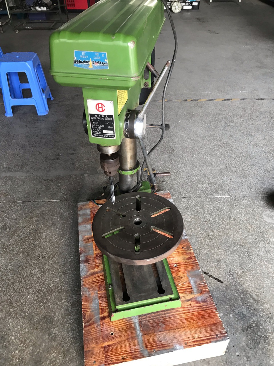 二手西湖台式钻床 zq4116工业级台钻 重型高精台式钻床低价出售.