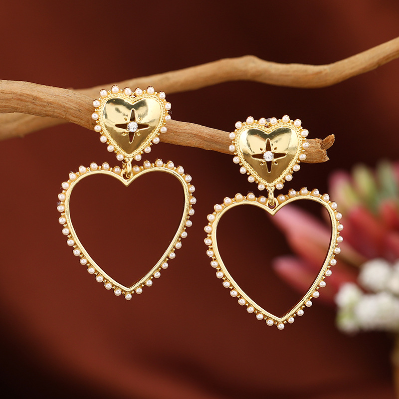 欧美跨境流行新款创意时尚夸张气质镂空爱心耳钉耳百搭