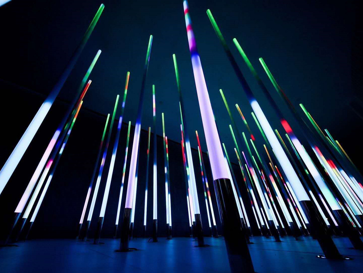 led音乐互动感应流光柱人气互动感应灯场馆 灯光节商场楼盘游乐园-阿