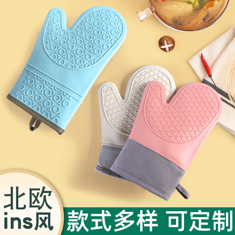 Amazon New Thick Silicone Gloves with Cotton Twill Insulation Baking and Barbecue Gloves Microwave Oven Gloves