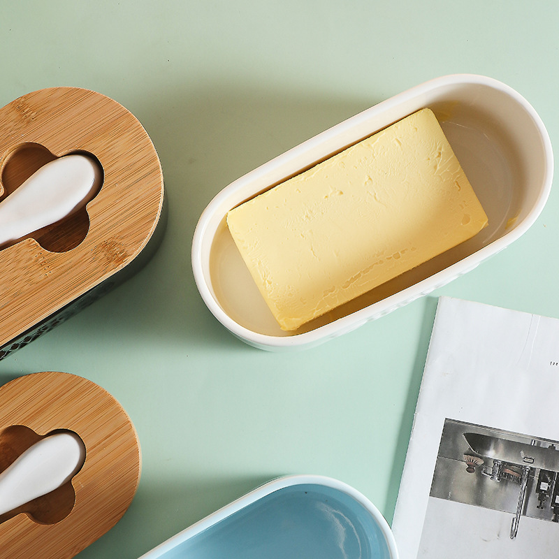 Modern Ceramic Butter Box Crisper with Wooden Lid Knife Set Butter Dish Household Cheese Box Ceramic Butter Box