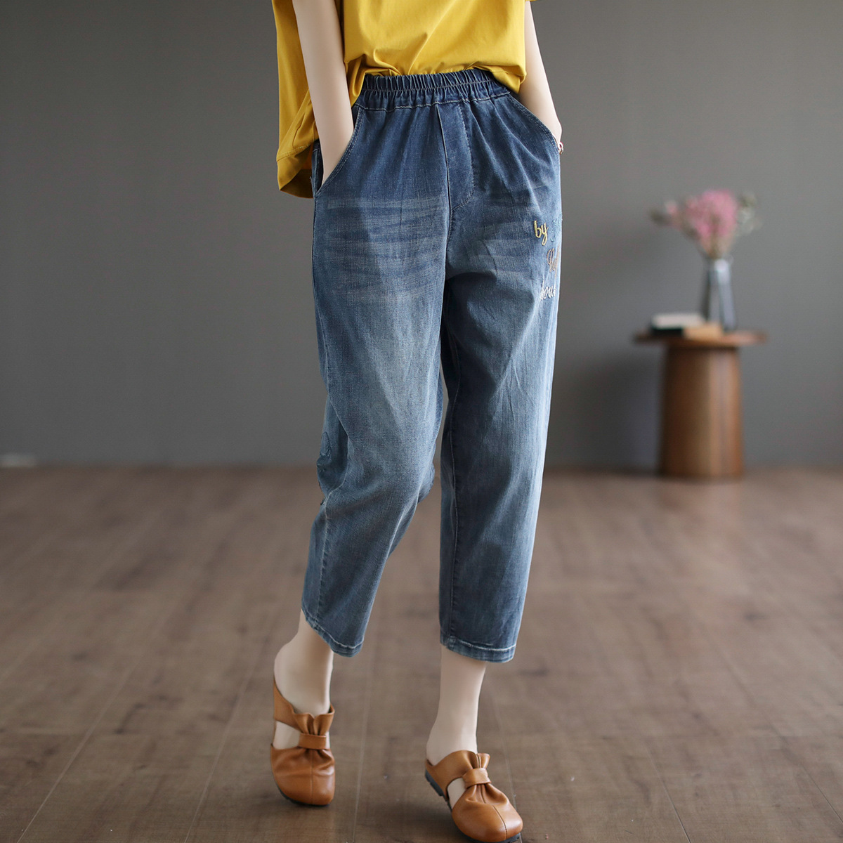 2020休闲浅色七分裤松紧腰刺绣系带牛仔裤女哈伦裤2022夏季新款百搭