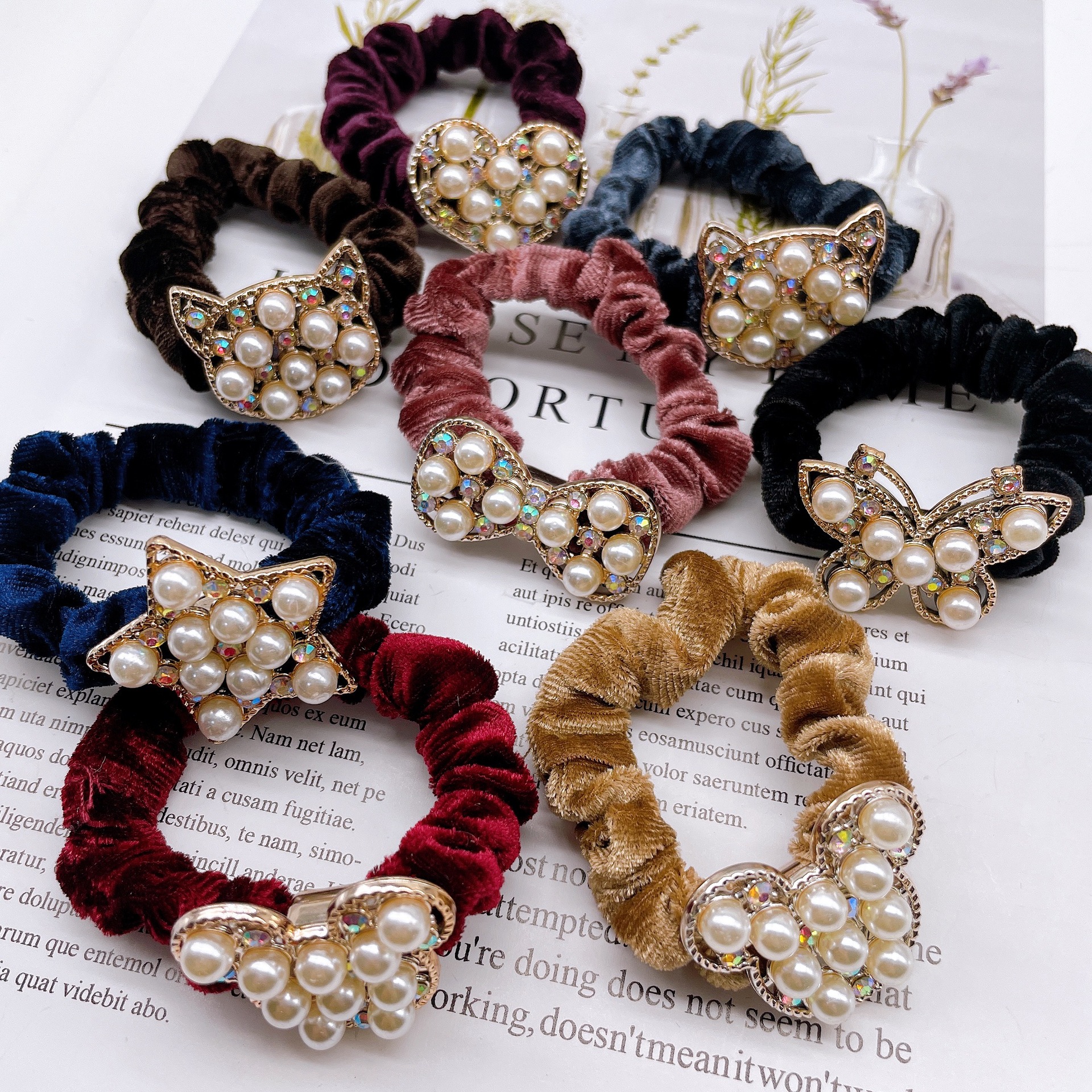 镶钻盘发绒布头绳发圈 二元店头饰饰品货源 镶珍珠金丝绒头圈批发