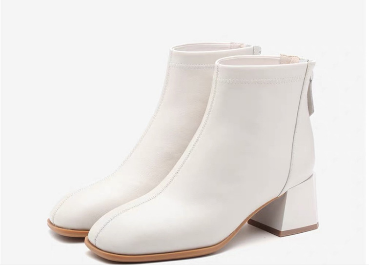 2021冬新款女短靴瘦瘦靴白色粗跟女短靴时装靴dl01一件代发