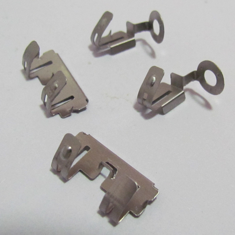 玩具电池弹片灯具u型弹簧片 v型不锈钢弹片锰钢片冲压加工