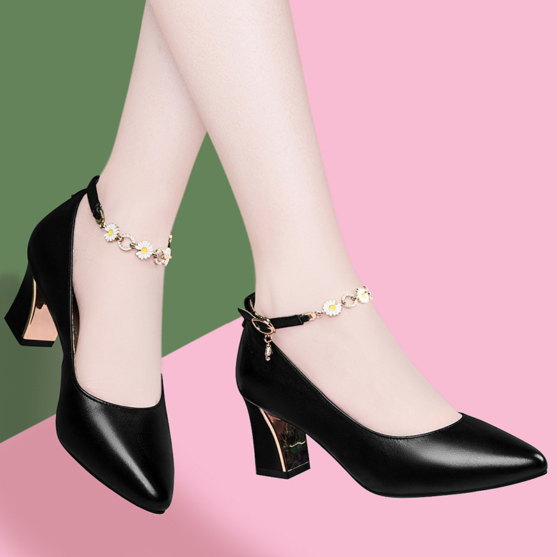 邻家天使真皮小雏菊皮鞋2024春秋尖头粗跟单鞋女士工作